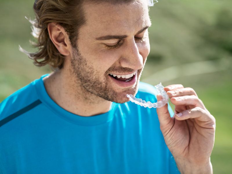 Invisalign and cosmetic dentistry in the upper surgery